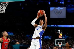 更是对中国 更是对中国