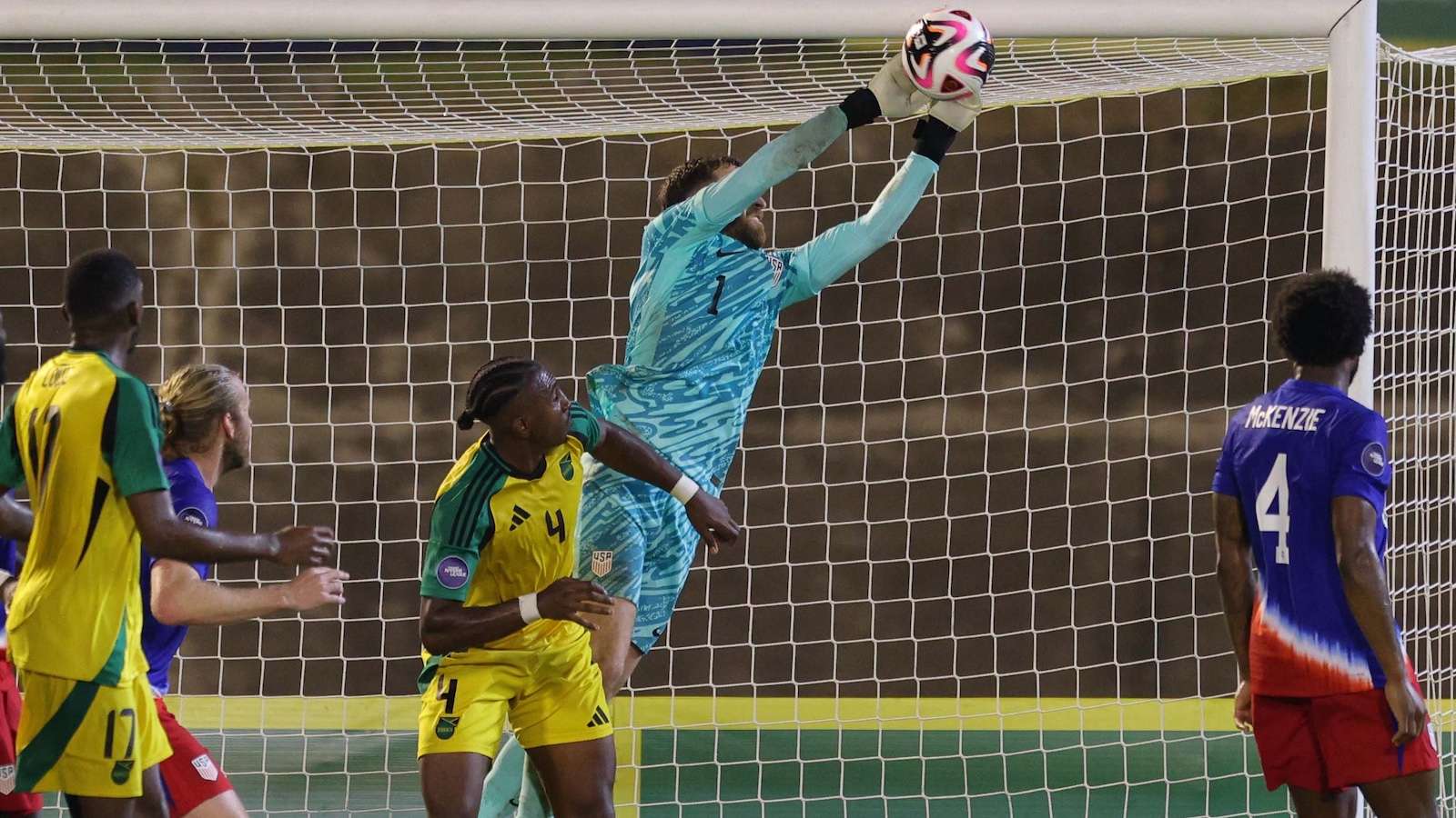 德展现了顶 德展现了顶