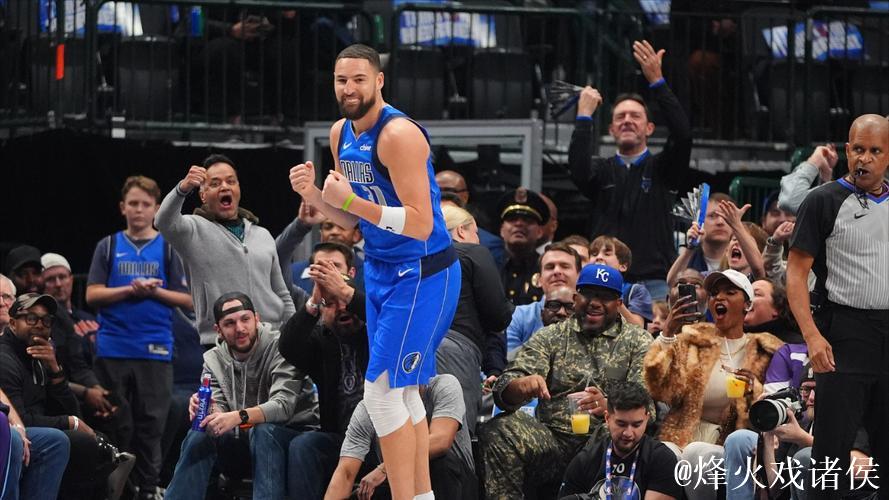 克莱26分6三分创里程碑 独行侠主场狂胜爵士